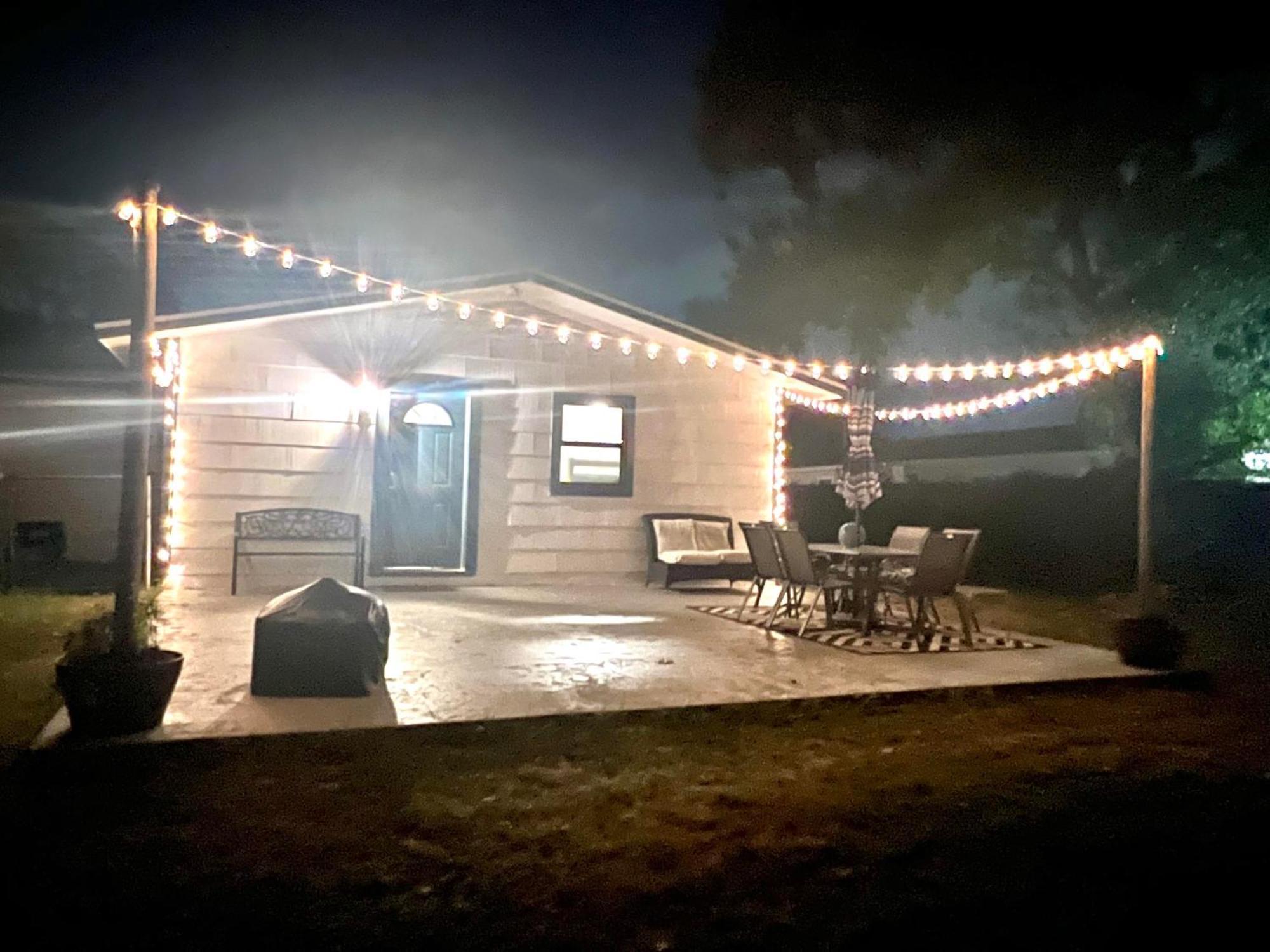 4/2 Home Close To Beach, Centrally Located! Gulfport Eksteriør billede